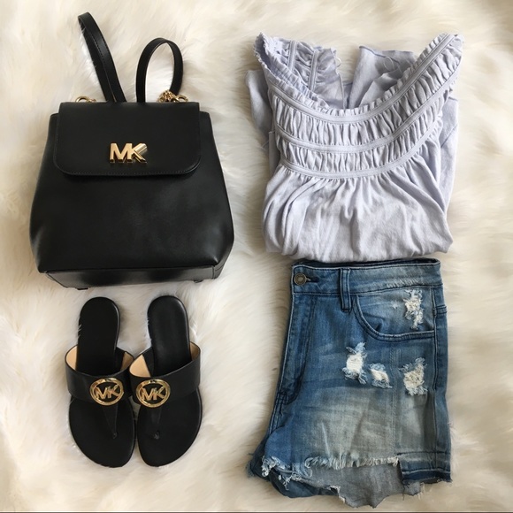 New! Michael Kors thong sandals - Picture 7 of 8